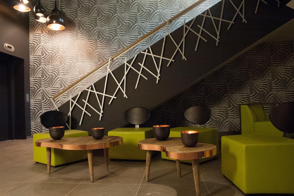 Appart'Hotel Urban Lodge ชอดฟองเตน ภายนอก รูปภาพ